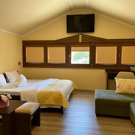 Casa Maria Magdalena Motel Lipova Luaran gambar